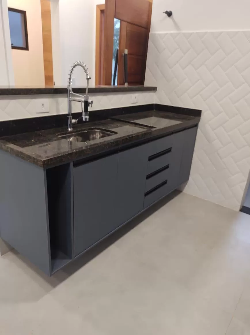 Casa Térrea à Venda – Condomínio Laguna, Pindamonhangaba Casa Térrea à Venda – Condomínio Laguna, Pindamonhangaba