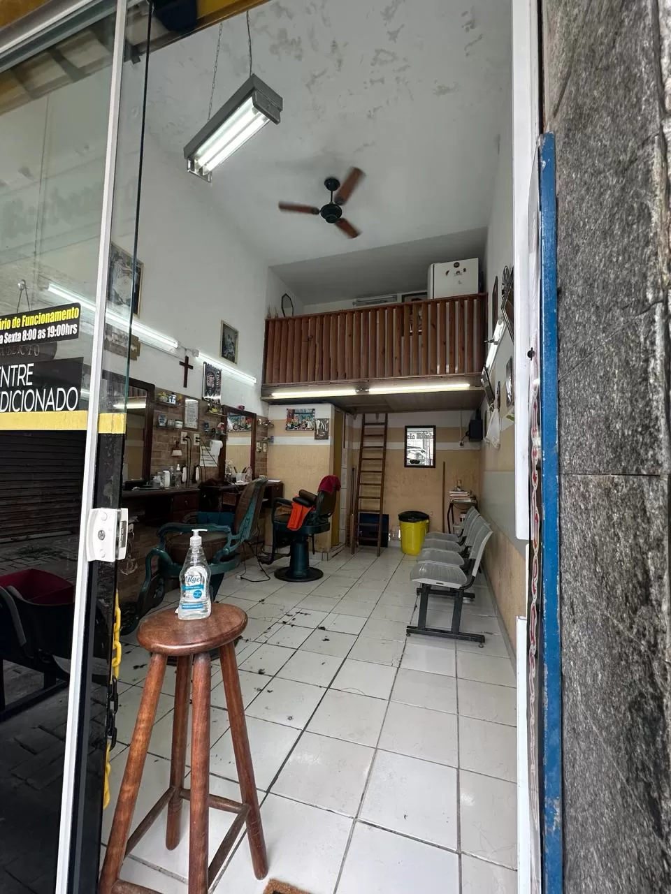 Box 15 – Centro Comercial de Pindamonhangaba Box 15 – Centro Comercial de Pindamonhangaba