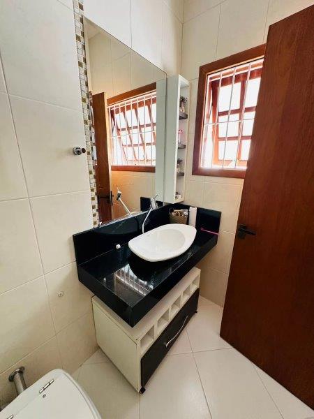 Casa em Pindamonhangaba com 3 quartos Casa em Pindamonhangaba com 3 quartos